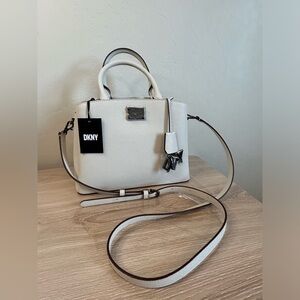 DKNY Paige Medium Satchel Caviar Crossbody Hand Bag with cute DKNY Hang Tag